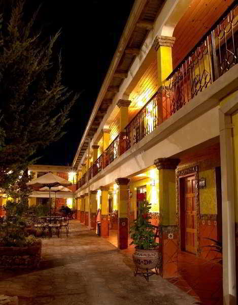 Plaza Mexicana Margarita'S Creel Zewnętrze zdjęcie